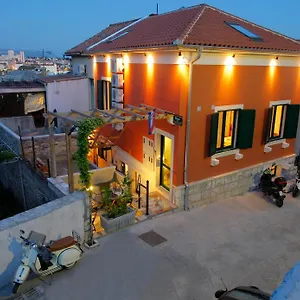 https://villa-urbi-et-orbi.splithotels.org